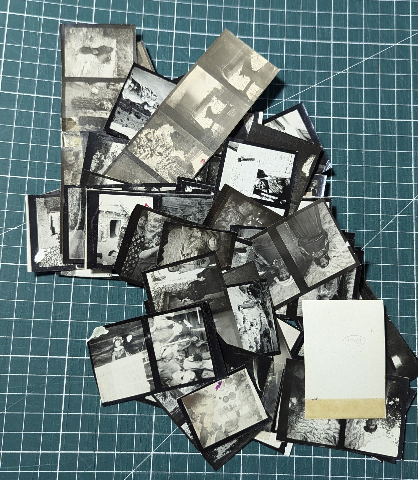 ALGÉRIE L'AURÈS BENJAMIN SARRAILLON Voyage à Rouffi photos négatifs dessins